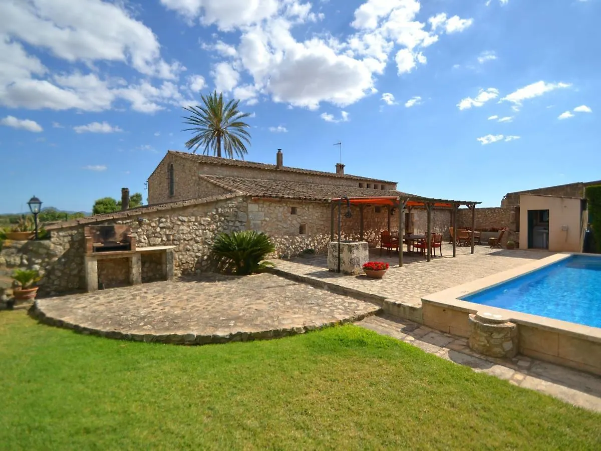 Belvilla By Oyo Albadallet location